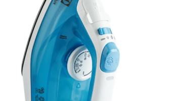 Ferro de Passar Roupa a Vapor e a Seco Electrolux Easyline com Base Antiaderente SIE60