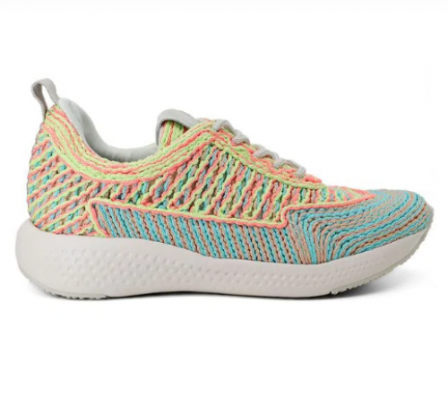 Tênis Colorido Bordado Detalhes Neon