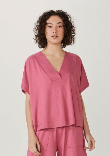 Blusa Feminina Box Com Decote V Em Moletinho – Rosa