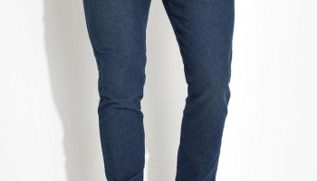 Calça Jeans Azul Escuro em Jeans com Elastano