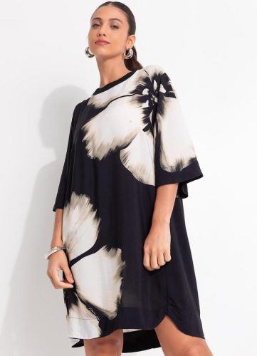 Farm – Vestido T-Shirt Maya Preto