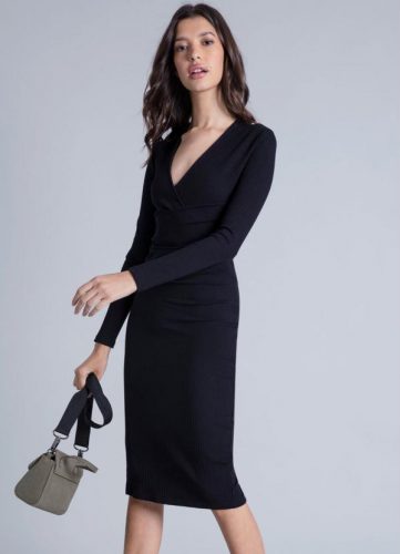 Lez a Lez – Vestido Mídi Transpassado Preto